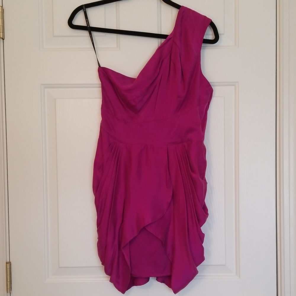 Bebe dress